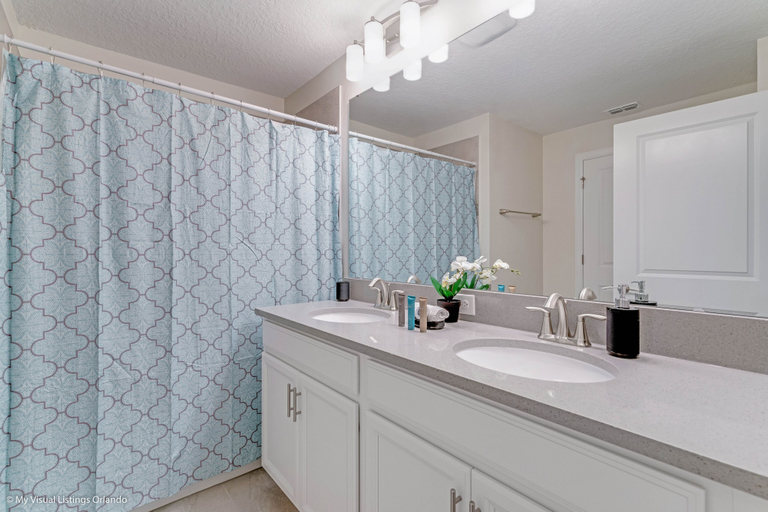 Bathroom 4, Modern Townhome W/private Pool & Free Water Park!, Osceola