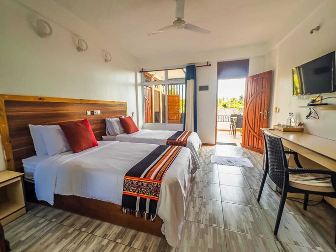 Bedroom 3, Hanifaru Beach Inn, Baa Atoll