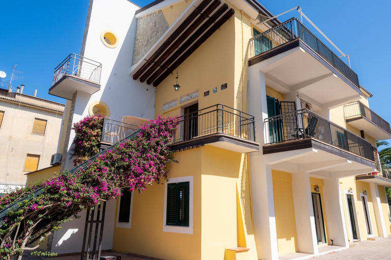 Others 4, B&B Villa Lisa, Cosenza