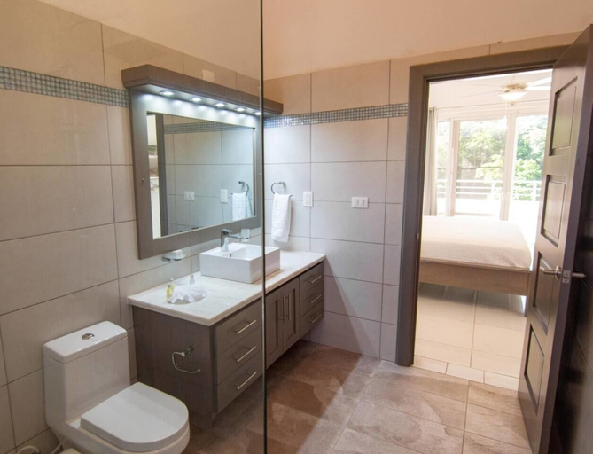 Bathroom 4, Private 3 Bedroom Villa Near Walking Trail, Sosua