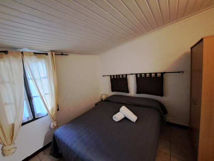Bedroom 3, Bungalows Filippi, Corse-du-Sud