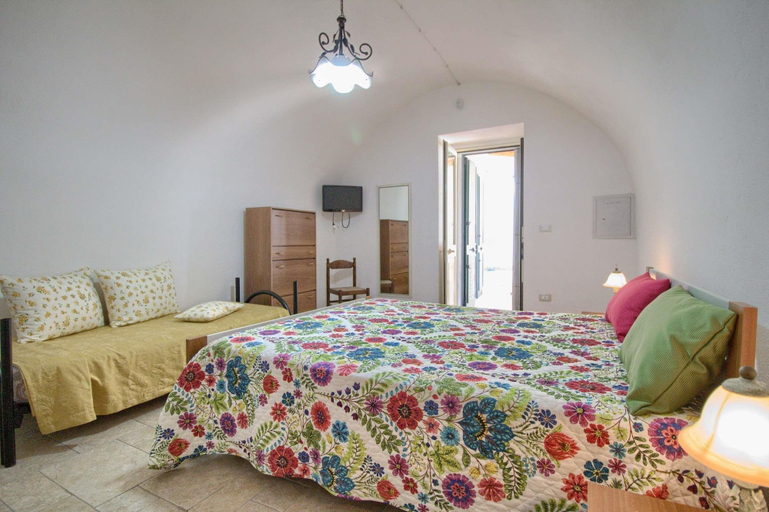 Bedroom 3, Le tre Serene, Typical House c Pescoluse Beach, Lecce
