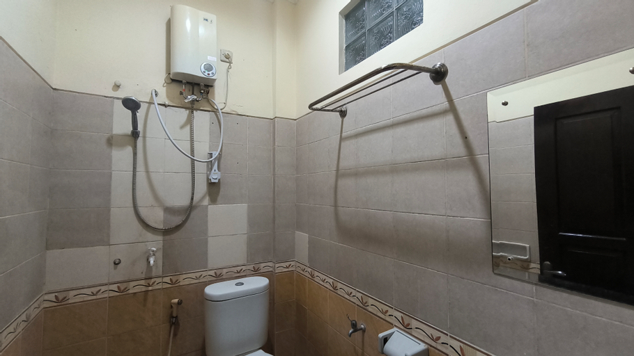 Bathroom 3