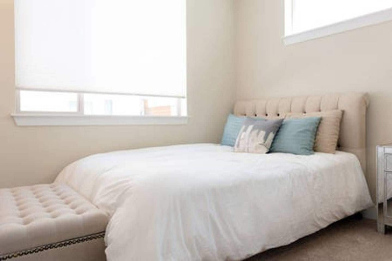 Bedroom 3, The Mile High Townhome Walk to the Stadium, Denver