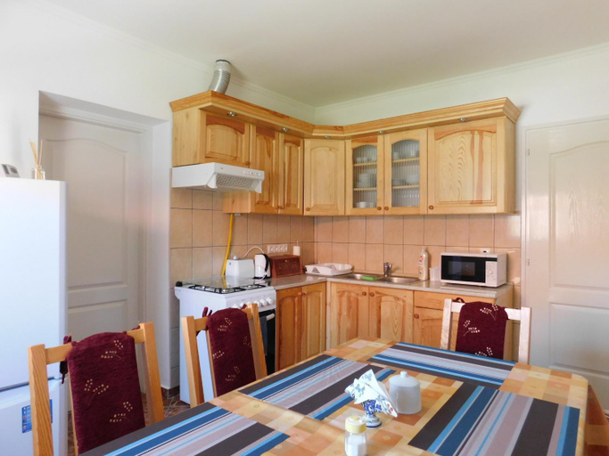 Others 4, 8888 Apartmanhaz, Letenye
