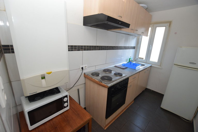 Others 4, AB Apartment 15, Stuttgart