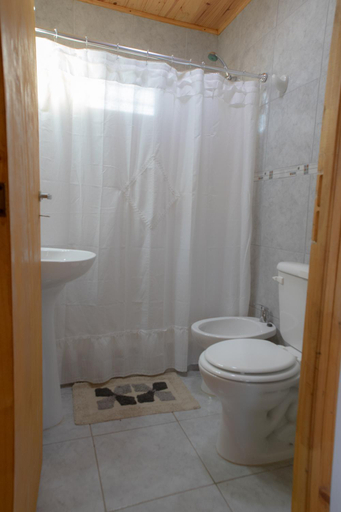 Bathroom 3, Cabanas Las Achiras, Tornquist