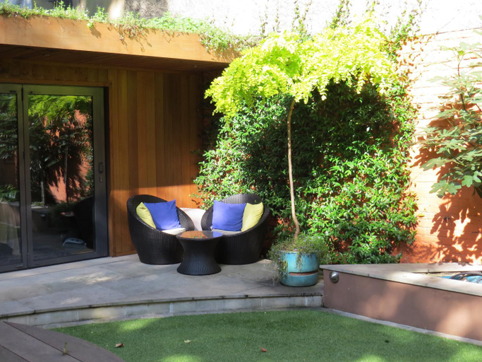 Others 3, Romantic Bungalow in Notting Hill, London