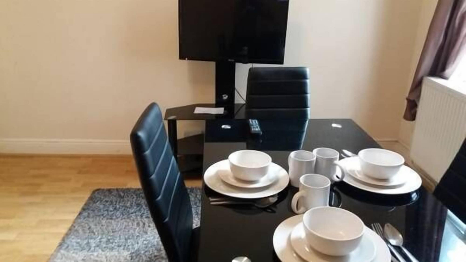 Others 5, Mayfair Apartment, London