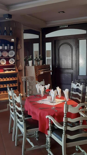 Food & Drinks 4, Cedar Lodge 3/4 Apartment Paradise, Bansko