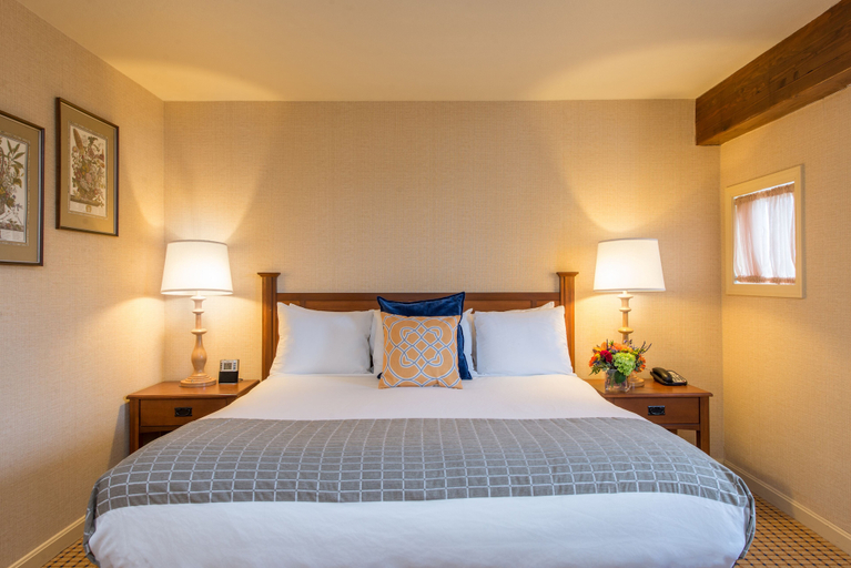 Bedroom 4, The Wolfeboro Inn, Carroll