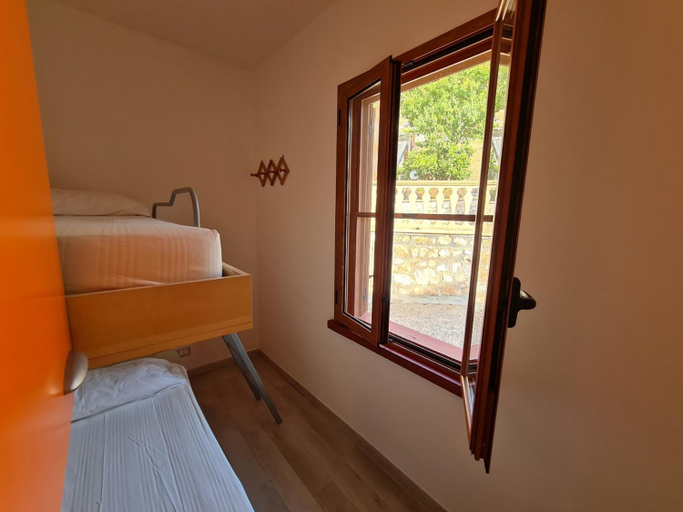 Others 4, Residence Olimpia, Foggia