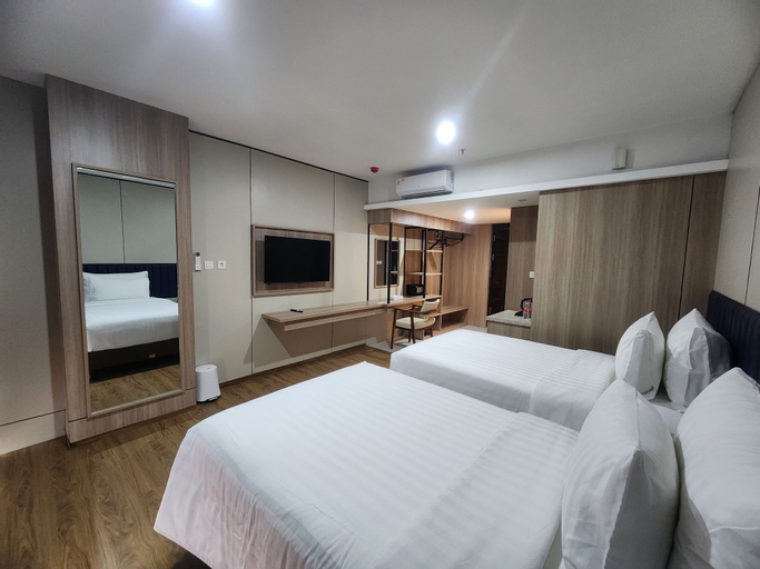 Bedroom 24