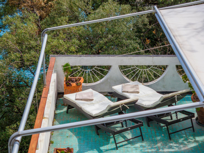 Swimming Pool 12