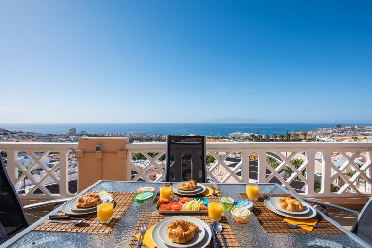 Others 3, 109 Penthouse , incredible view, Marco, Santa Cruz de Tenerife