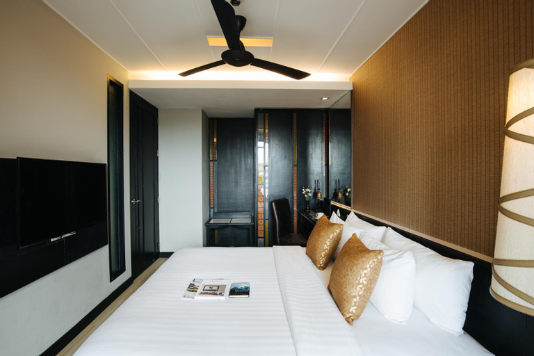 Bedroom 16