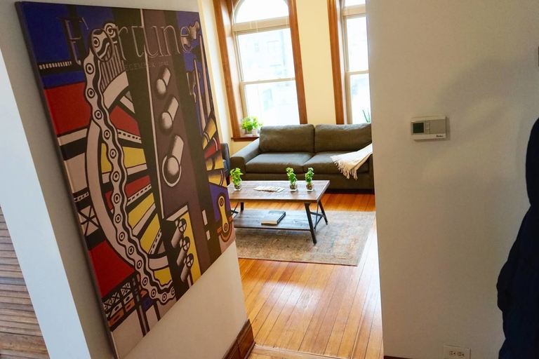 Others 4, Light-filled Chicago Charmer in Wicker Park, Cook