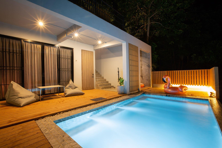 Swimming Pool 12