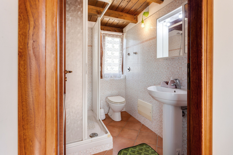 Bathroom, Apartment With Panoramic Terrace, Stunning Seaview!, Trapani