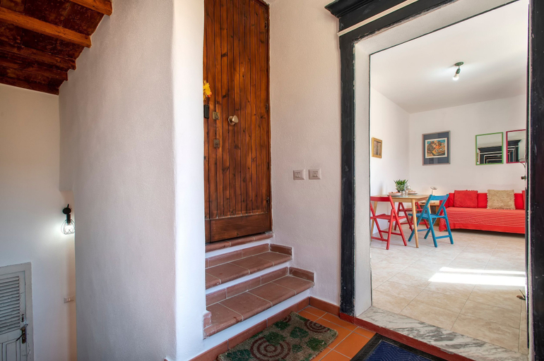 Room 2, Ruota 2 in Alghero With 1 Bedrooms and 1 Bathrooms, Sassari