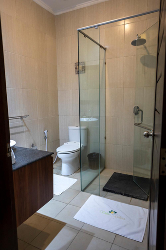 Bathroom 4, Spacious 3 Bedroom Villa featuring a Private Pool, Badung