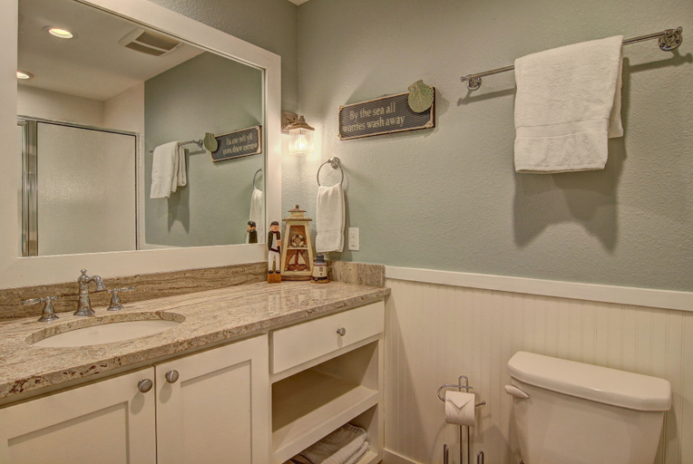 Bathroom, Watercolor Bungalow TC 2101, Nueces