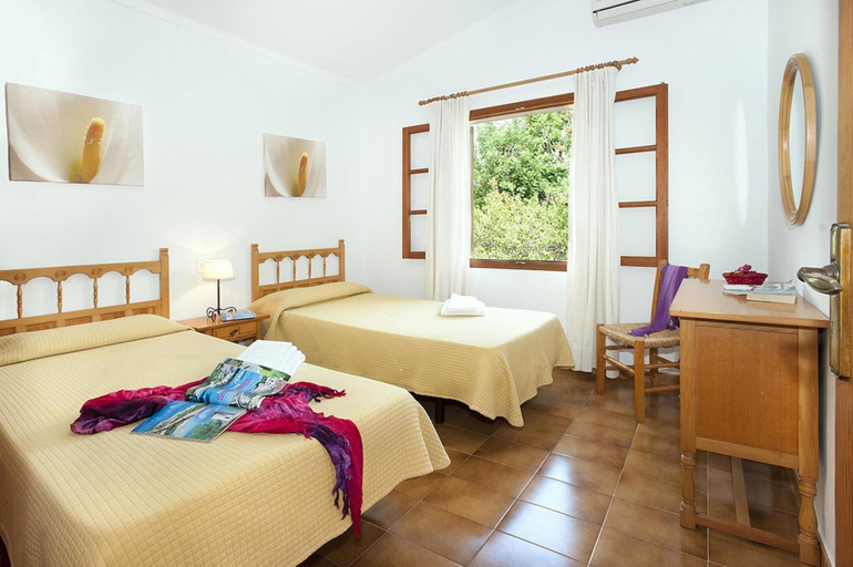 Bedroom 2, Villa - 3 Bedrooms with Pool - 108774, Baleares