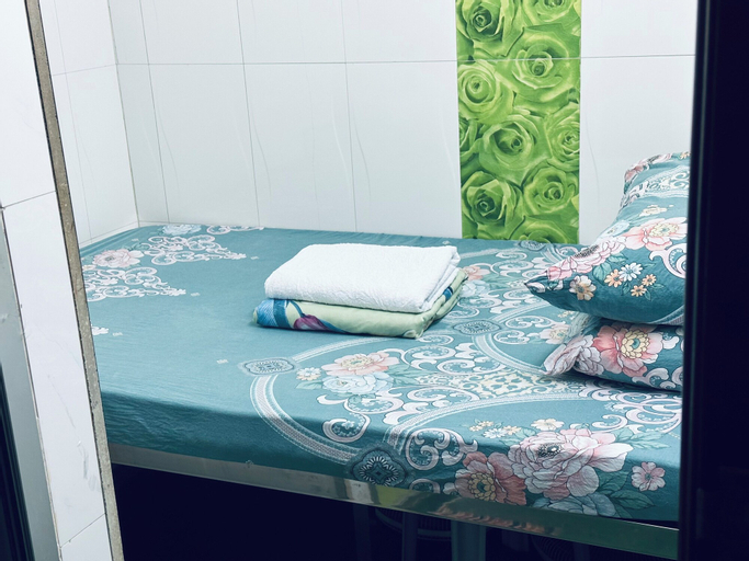 Bedroom 6