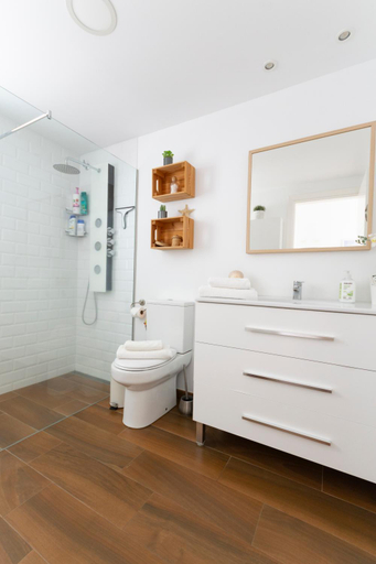 Bathroom, Cozy and sea views private terrace apartment, Las Palmas