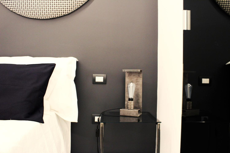 Others 2, Ananke B&B, Barletta-Andria-Trani