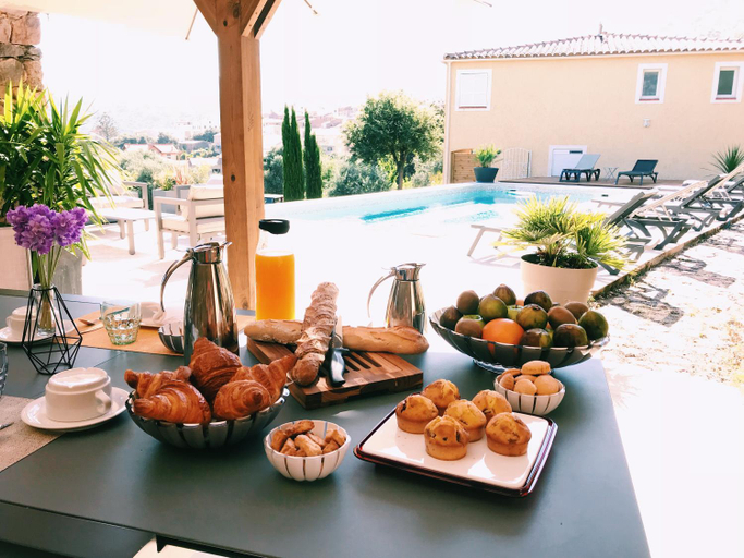 Food & Drinks, Au pied des oliviers, Haute-Corse