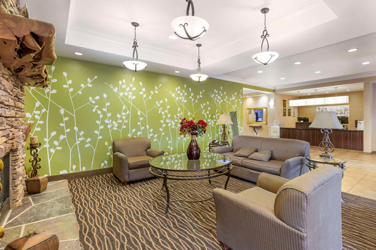 Public Area 3, Sleep Inn & Suites Redmond, Deschutes