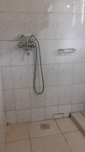Bathroom 3, Hotel Dot Com Entebbe, Entebbe