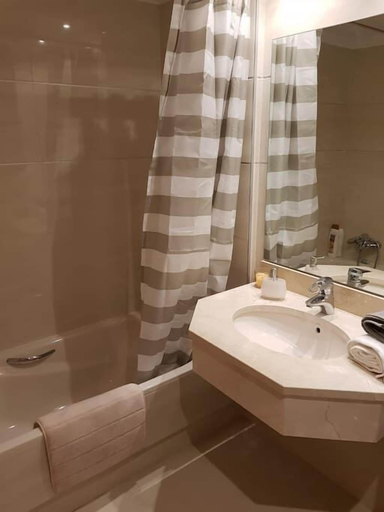 Bathroom 4, Lujoso Apartamento SAN Pedro DE Alcantara Marbella, Málaga