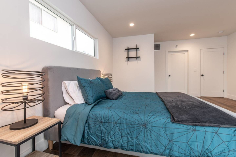 Bedroom 3, Newly Remodeled 3 BDR House Near Dodgers Stadium, Los Angeles