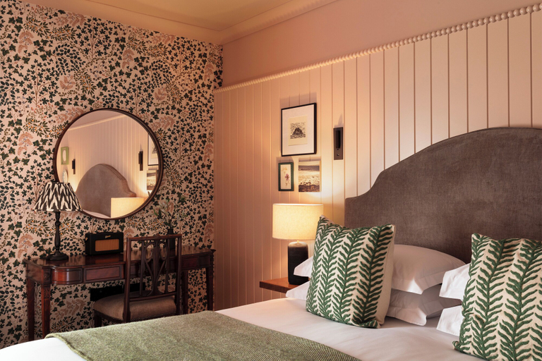 Bedroom 2, The Ashe Hotel