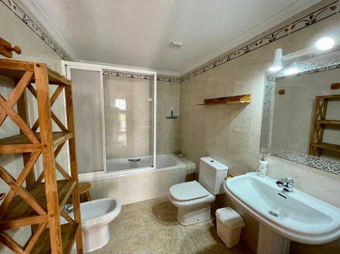 Bathroom, Apartamento Panorama X0089, Alicante