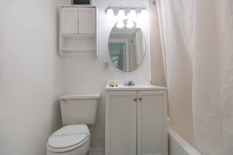 Bathroom, 674 Partial Ocean View, Broward