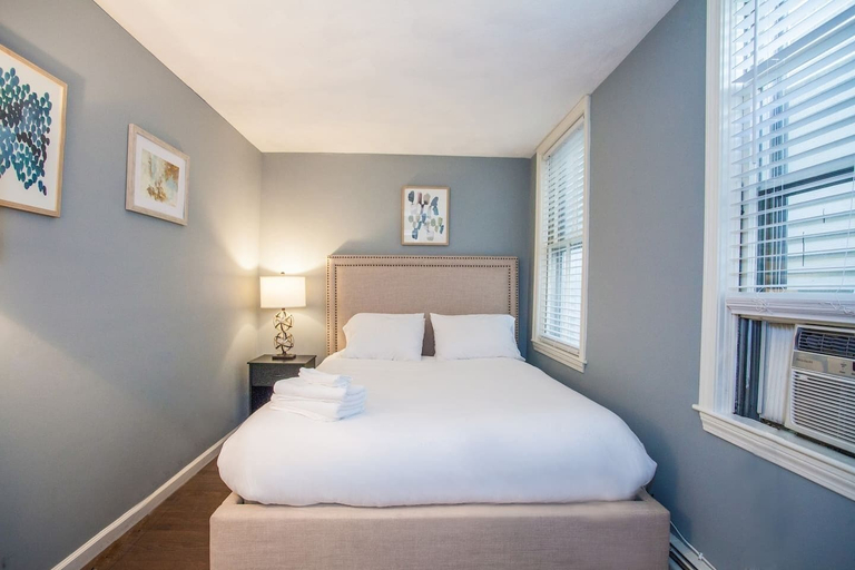 Bedroom 4, Luxury Collection-4 Bedroom 3 Full-bathroom-boston, Boston