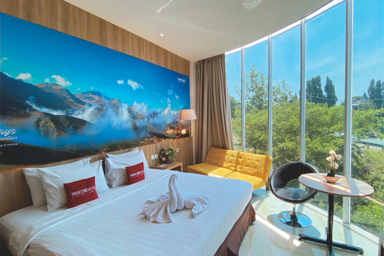 Bedroom 3, Front One Hotel Airport Solo, Solo