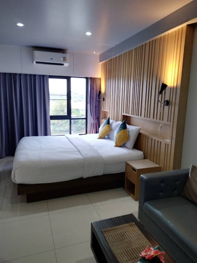 Bedroom 9