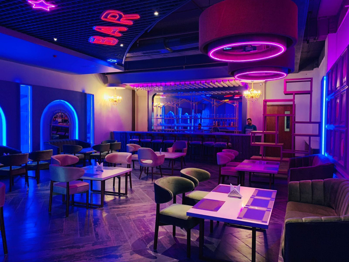 Food & Drinks 4, Hotel Miracle Resorts, Shahid Bhagat Singh Nagar