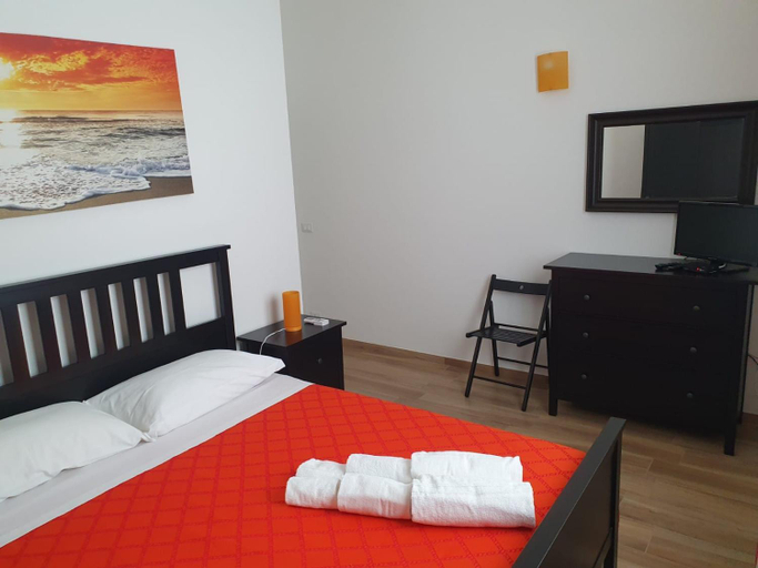 Others 5, Villa Limone, Trapani