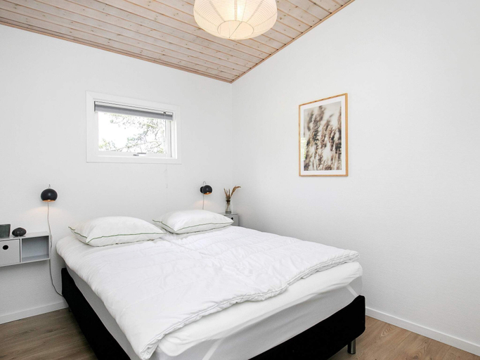 Bedroom 2, Holiday Home in Hals, Aalborg