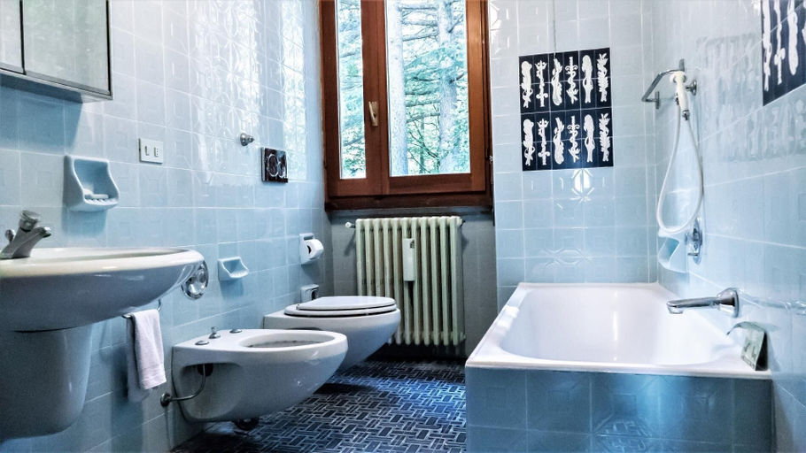 Bathroom 3, Villa Bellagio, Como