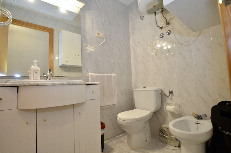 Bathroom 4, 001 Calm Down and Relax, Alicante