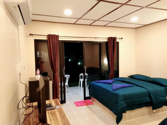 Bedroom 16