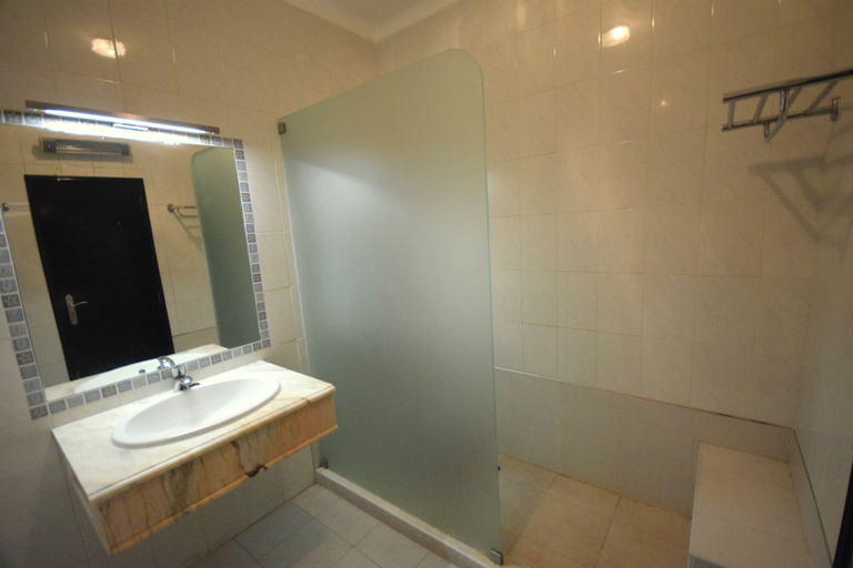 Bathroom 3, Yuba Estúdio em Albufeira T0, Albufeira