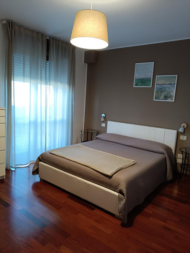 Others 5, B&B Giulio Cesare, Chieti