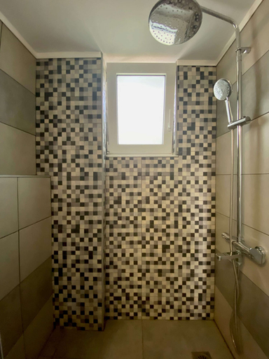 Bathroom 4, Eirini & Manolis Apartments, Crete